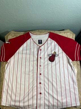 Ultra Game NBA Miami Heat Homerun Baseball Jersey White/Red Pinstripe